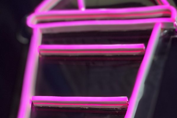 تابلو نئون فلکسی برای سردر مغازه