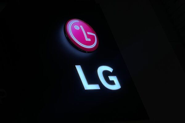 تابلو برجسته لبه سوئدی LG